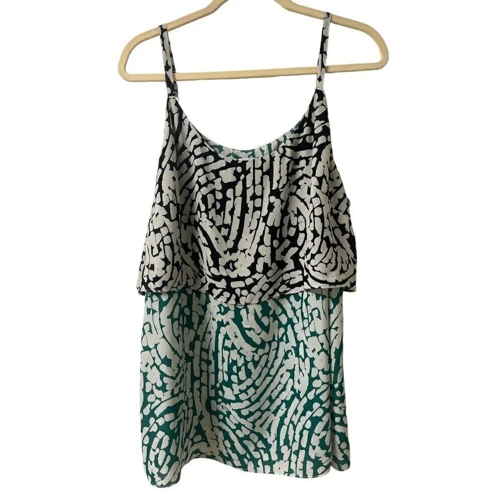 CAbi Hobnail tank #5732 sz XL
